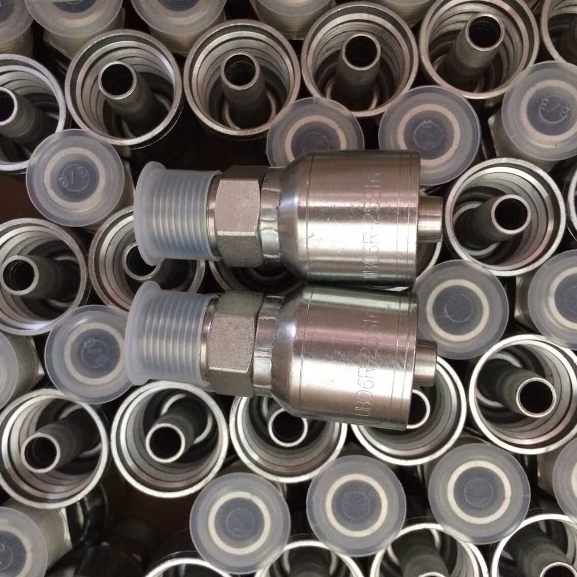 hydraulic hose fitting one piece fitting